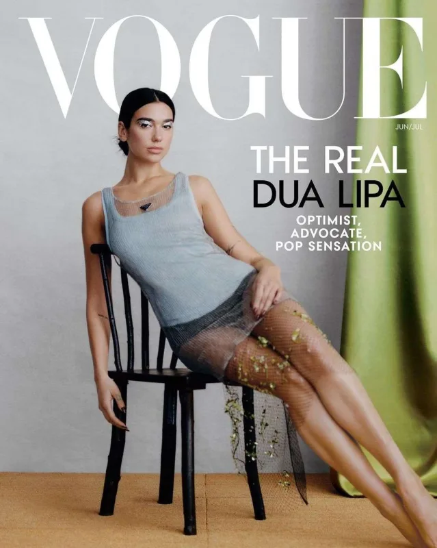 Dua Lipa “Vogue” üçün pozalar verdi