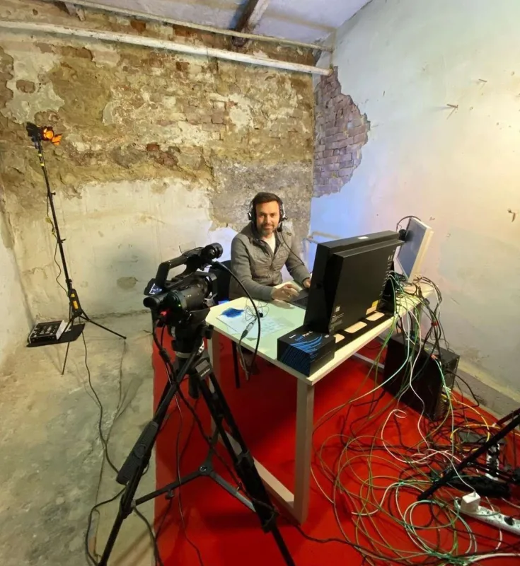 Avroviziyanı sığınacaqda şərh etdi