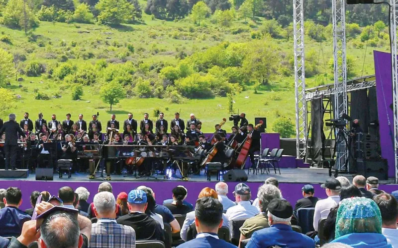 Xarıbülbül festivalı başlayır