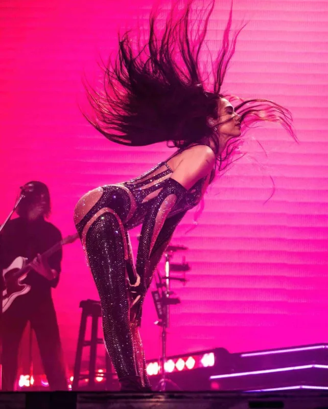 “LGBT üzvlərinin haqlarını qoruyun”