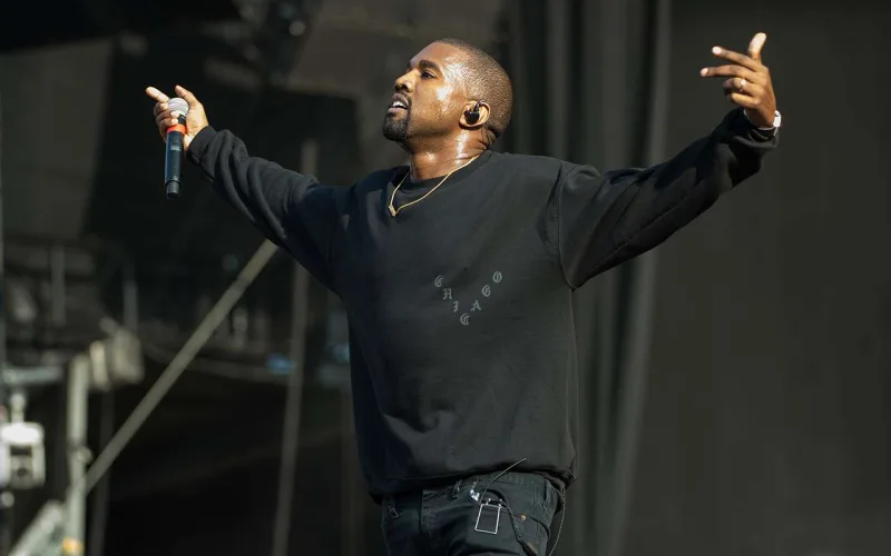 “Kardaşyan xristian qadını kimi rəftar etmir”