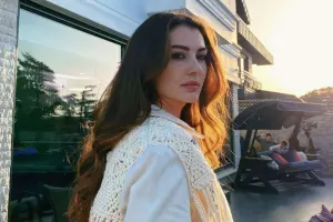 Burcu koronaya yoluxdu