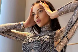 Gözəllik salonu üçün Moskvadan Dubaya gedib