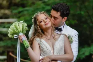 Türk aktrisa ərə getdi