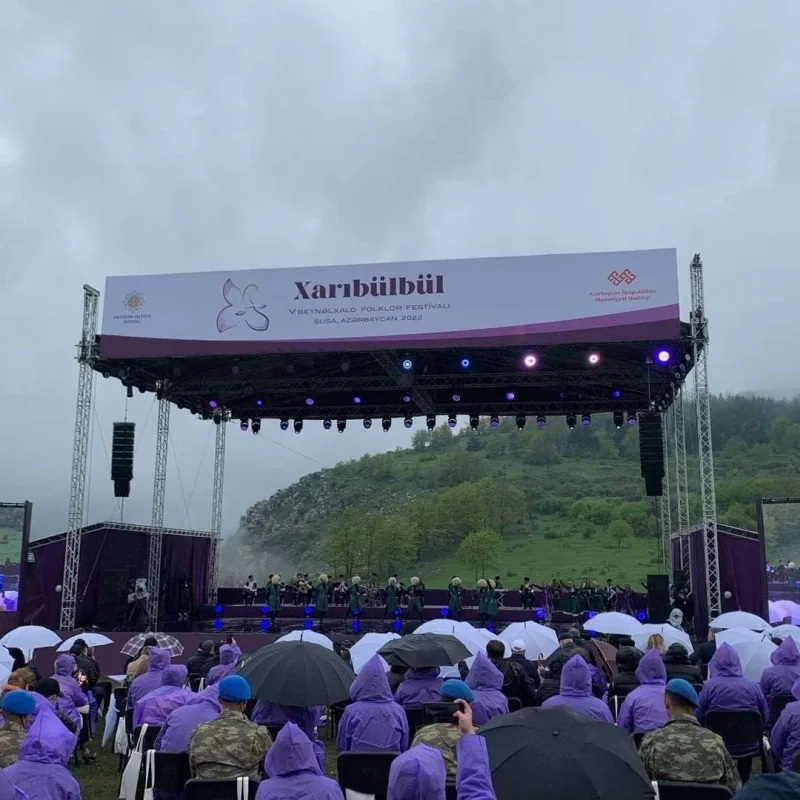 “Xarıbülbül” festivalı başa çatdı
