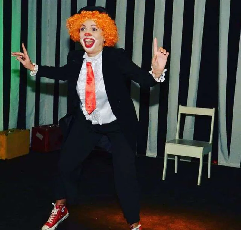 “Kloun Bizzz” tamaşası nümayiş olunacaq