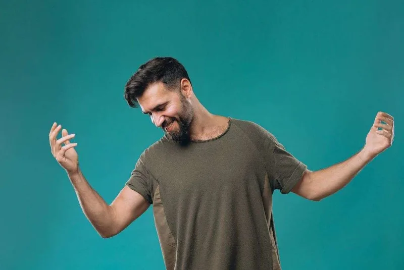 “Yeni mahnı, klip, konsertlər” – Çingiz səhnəyə qayıdır