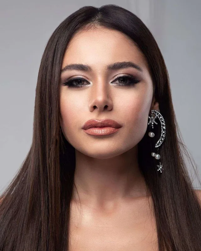 Samirə Hollandiyaya getməyə hazırlaşır