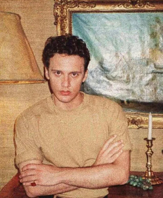 “Sevgilim olmur, bu, mənim lənətimdir”