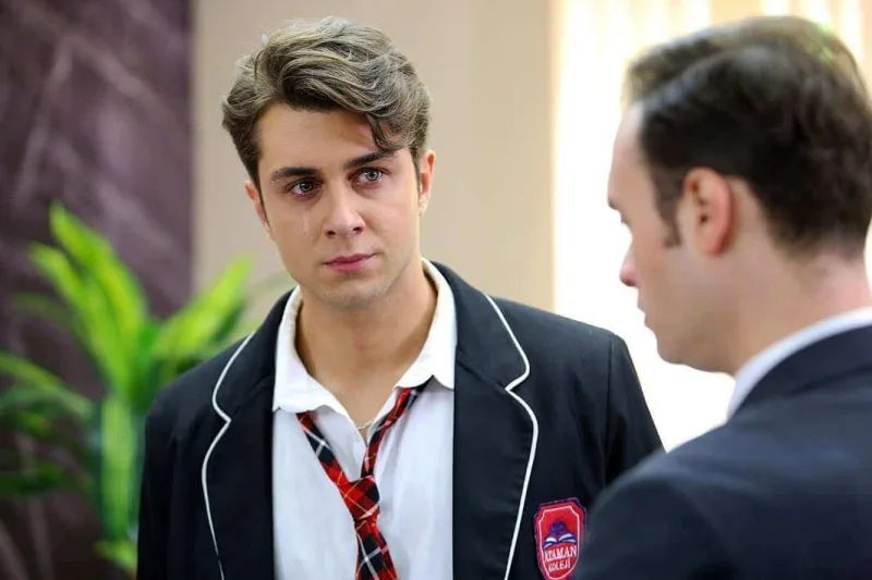 Gənc aktyorun milyonluq işbirliyi