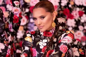 Şampan videosuna görə trend oldu