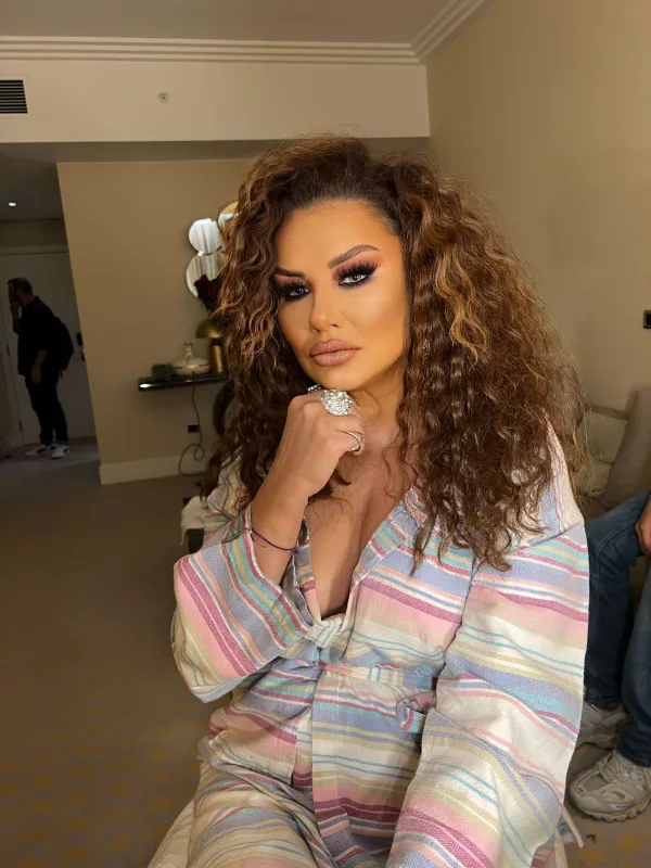 Deniz Sekini “Ceylo”ya bənzədən Günəş Nur idi