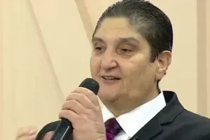 Xalq artisti canlı yayımda izləyicisini təhqir etdi