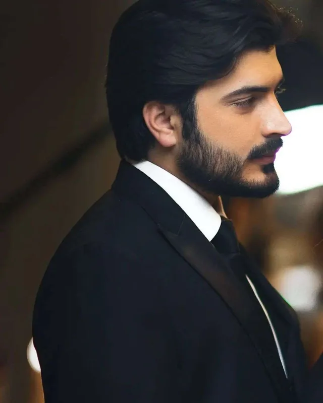 “Özümə həsəd aparıram”