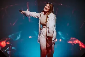 Erməni mahnısı Azərbaycanda birinci olub?