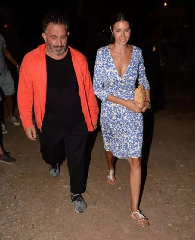 Keçmiş xanımı yenidən Cemi məhkəməyə verdi