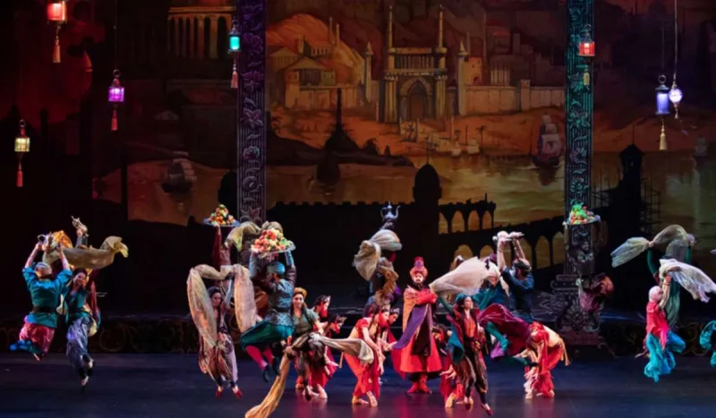 “1001 gecə” baleti “Mariinski” teatrının səhnəsində