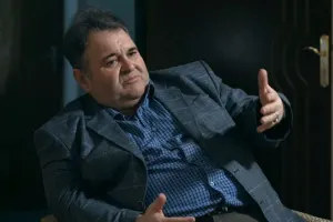 “Evimi kirayə verib, o pulla filmin lentini tapdım”