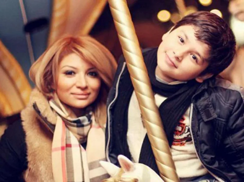 Afaq vəfat edən oğlunu paylaşdı