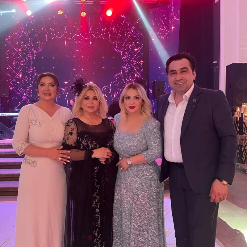 Onlar Nazilənin oğlunun toyuna 1000 AZN salıb