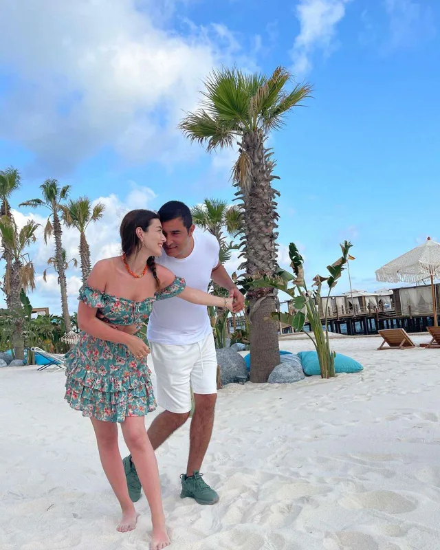 Əri ilə yenidən tərəf müqabili olacaq