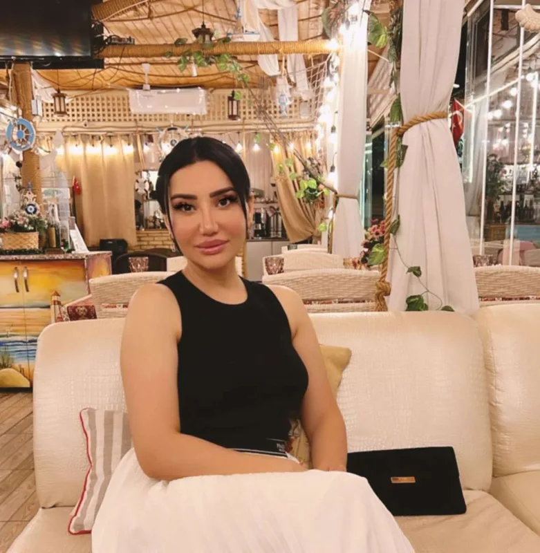 Nigar həyat yoldaşının soyadını niyə silib?