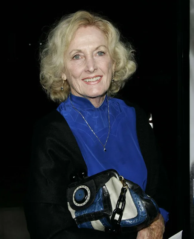 “Dünən anamızı itirdik”