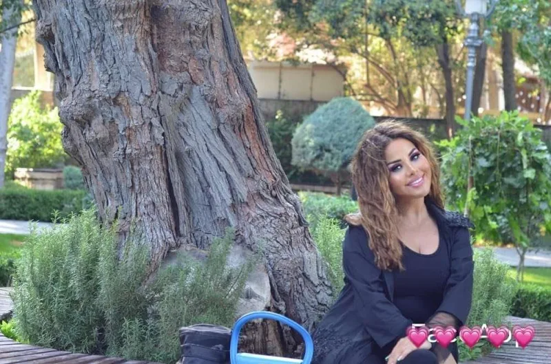 “FaceApp”ı yeni öyrənən Mətanət Əsədova