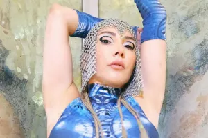 Hande Nyu-Yorkda klip çəkdirdi