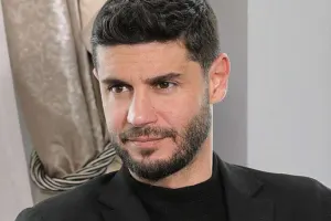 “Yasak Elma”da daha bir ayrılıq