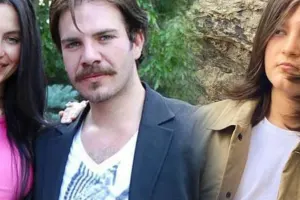 İllər sonra Günaydan olan oğlunu paylaşdı