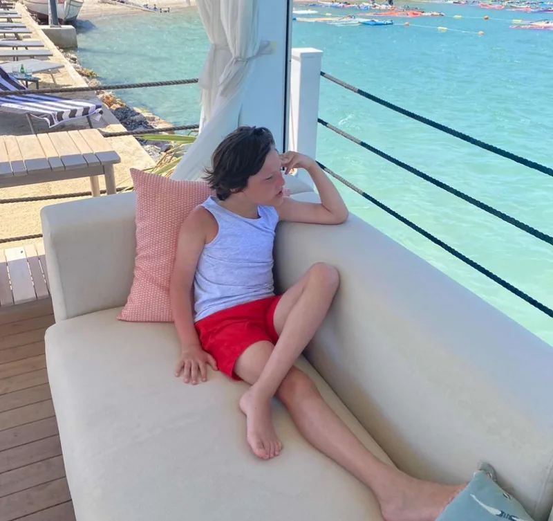 İllər sonra Günaydan olan oğlunu paylaşdı