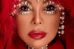 Aygün Kazımova əməliyyat olundu