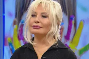 Emel Sayının bacısı vəfat etdi