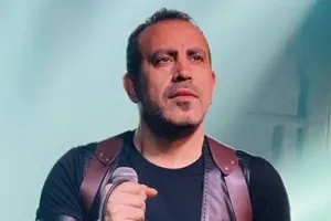 İt üçün mahnı oxudu