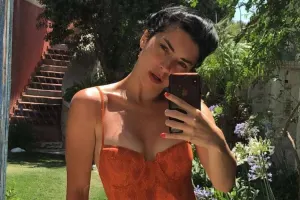 Merveni özündən çıxartdılar