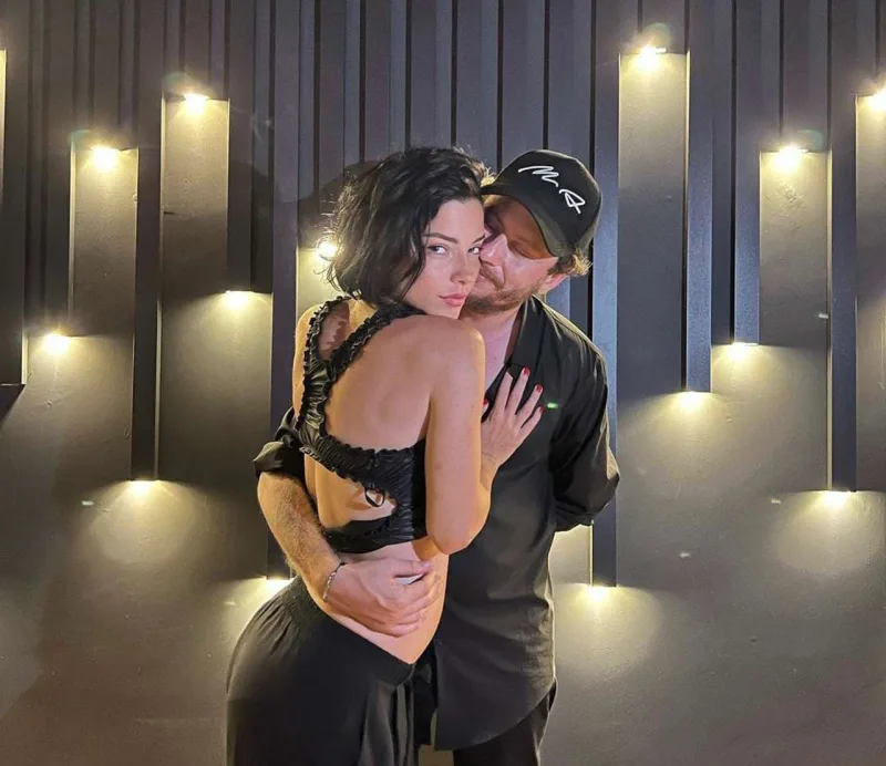 Merveni özündən çıxartdılar