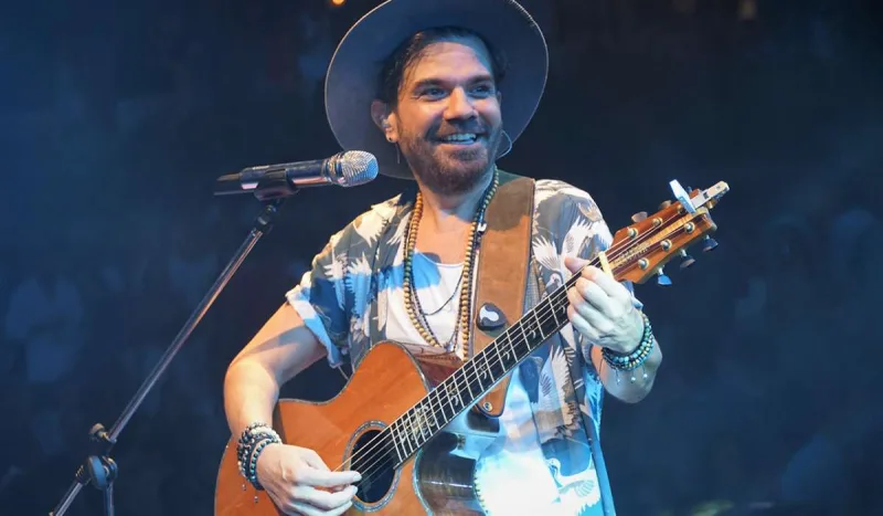 Kenan Doğulu konsertinə polis basqını