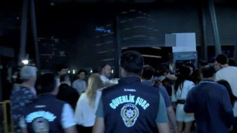 Kenan Doğulu konsertinə polis basqını