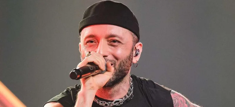 Mabel Matiz Bakıda konsert verdi