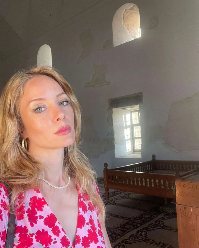 “Teatrda səhnə alsam...”