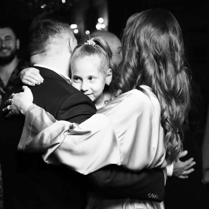 Murad oğluna ad günü etdi