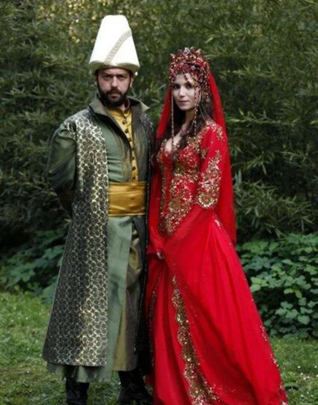 Hatice sultanı Roza oynayacaqmış