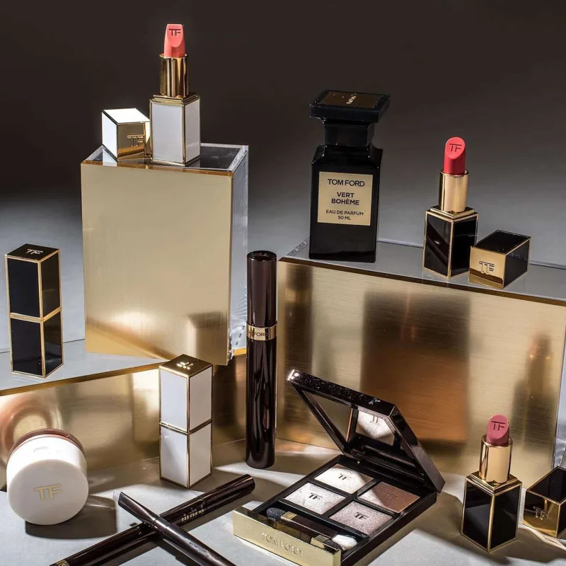 “Tom Ford” 2,8 milyarda satıldı