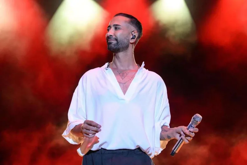 Veqan olduğu üçün konserti ləğv etdi