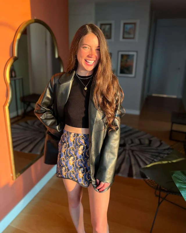 Cem Yılmaz gənc sevgilisindən ayrıldı