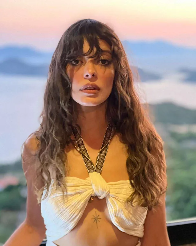 Selin bu serialla müqavilə bağladı