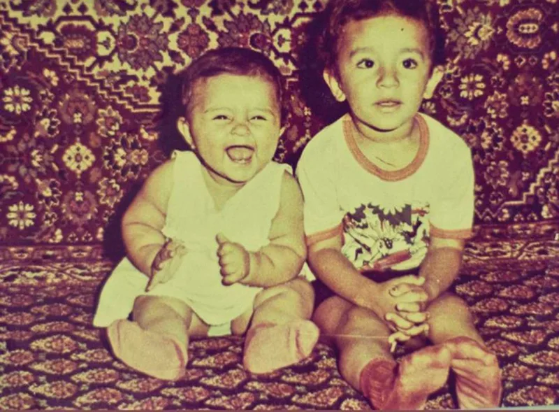 Şəhriyar arxiv şəkillərini yaydı