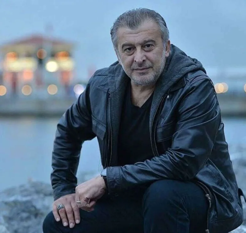 Barışın atasını o canlandıracaq