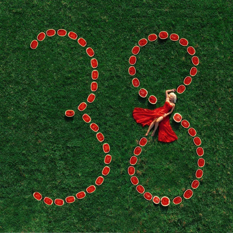 Ad günü fotosu üçün 31 qarpız kəsildi - Foto